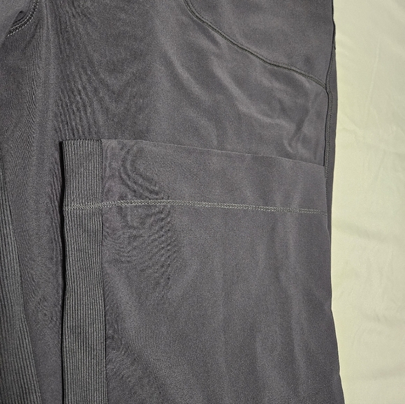 Infinity scrub pants, size XL - Picture 6 of 8
